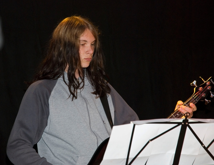 Simon_Live-2.jpg